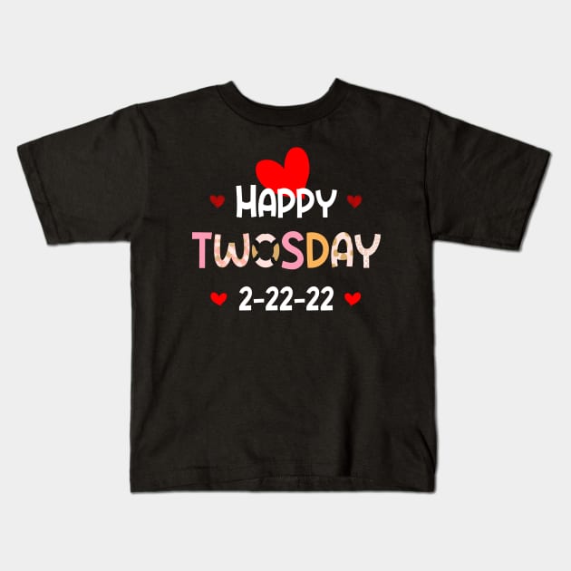 Teaching On Twosday 2/22/2022 Leopard Heart Twosday T-Shirt Kids T-Shirt by soufibyshop